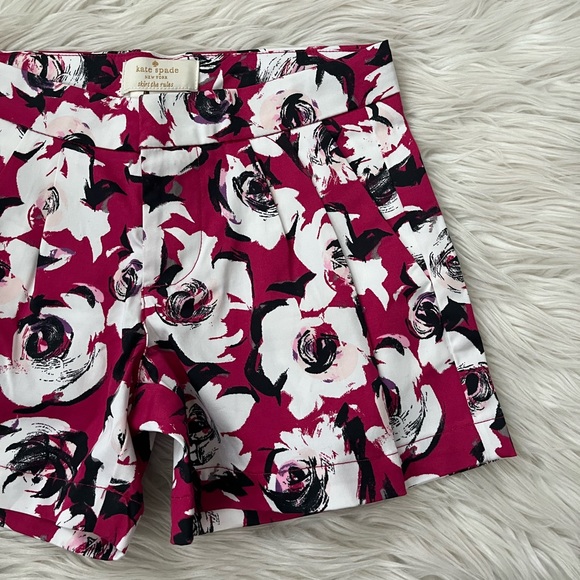 {Kate Spade} Floral Shorts in Raspberry - Girl's 5 - NWT - Picture 3 of 10